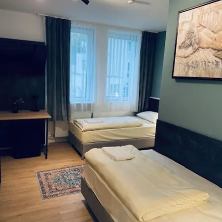 Charlton Szálloda 3*