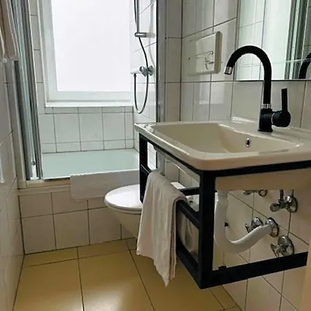 Hotel Charlton 3*