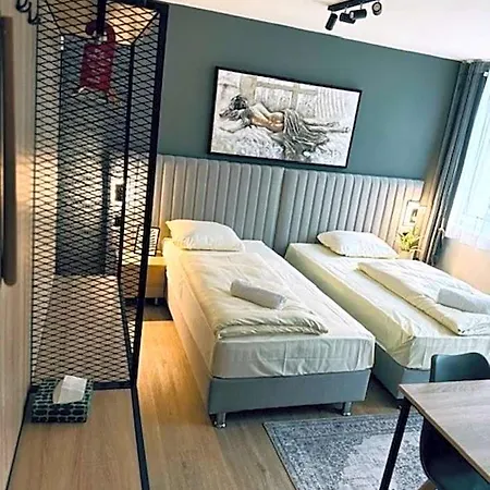 Hotel Charlton 3*