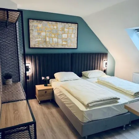 Hotel Charlton 3*