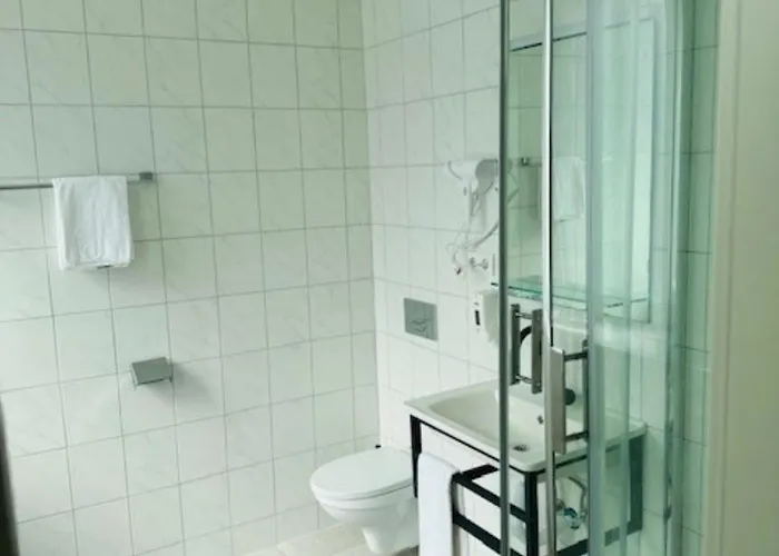 Charlton Отель 3*