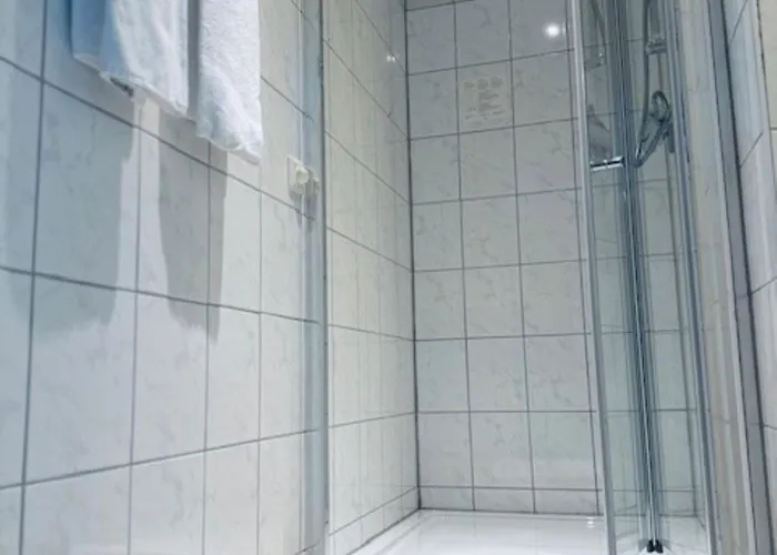 Charlton Отель 3*