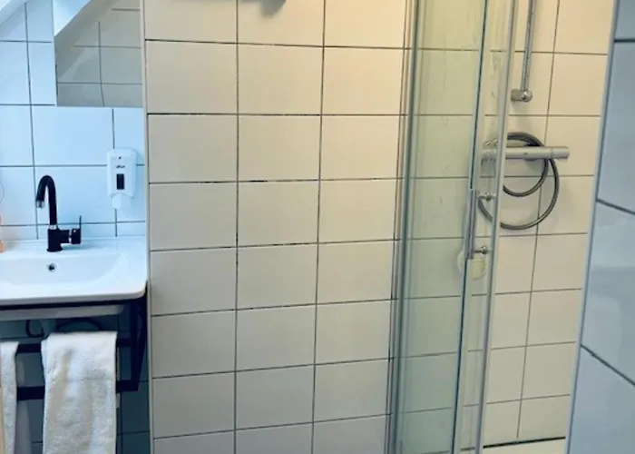 Charlton Отель 3*